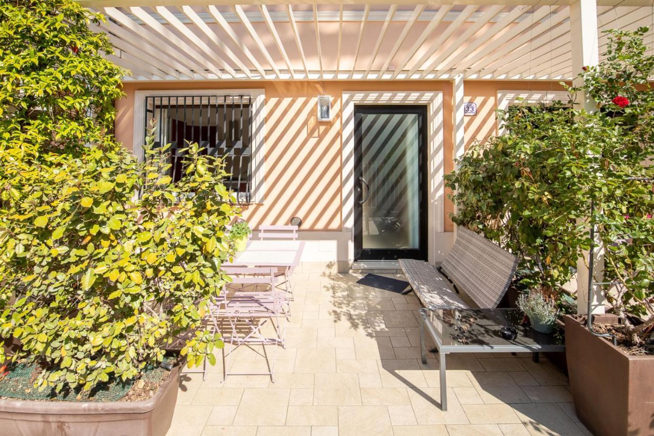 Bilocale Con Giardino A 200Mt Dal Mare - Homeunity Rimini Exterior photo