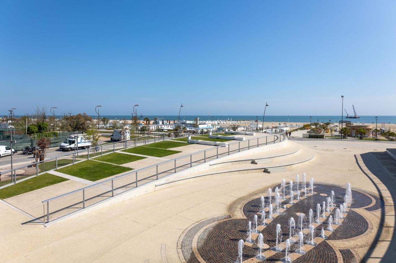 Bilocale Con Giardino A 200Mt Dal Mare - Homeunity Rimini Exterior photo